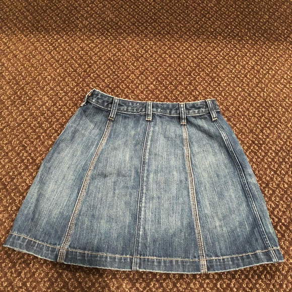 Button up denim skirt - Picture 2 of 3